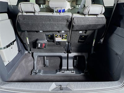 2025 Toyota Sienna XLE 8 Passenger
