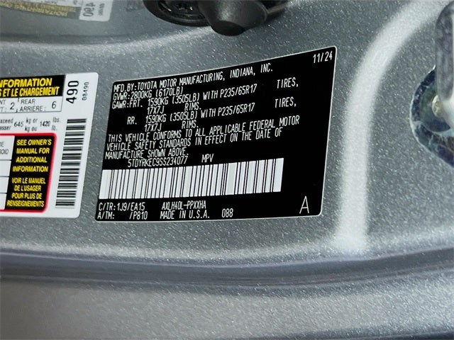 2025 Toyota Sienna XLE 8 Passenger