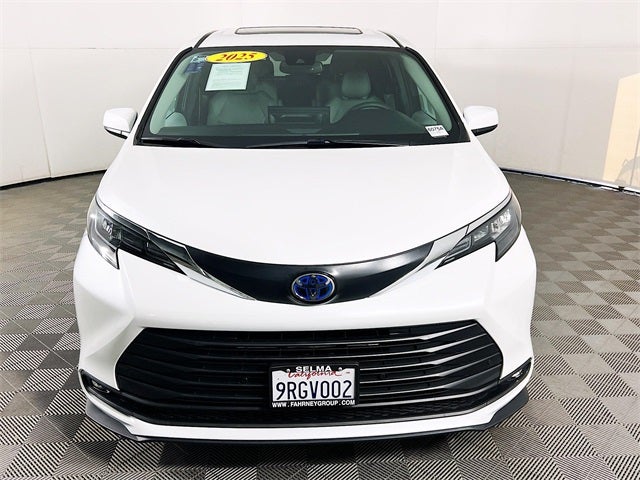 2025 Toyota Sienna XLE 7 Passenger