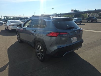 2025 Toyota Corolla Cross XLE