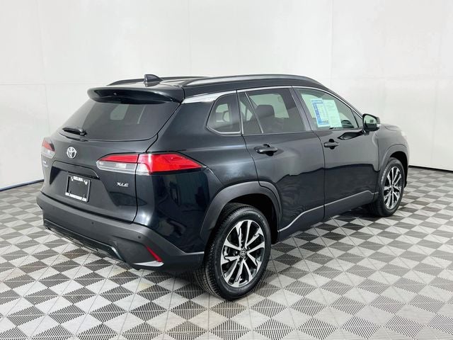2024 Toyota Corolla Cross XLE