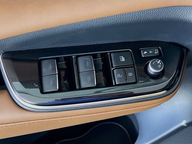 2026 Toyota Crown Signia Limited