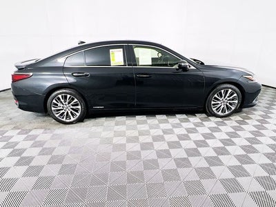 2019 Lexus ES 300h