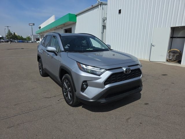 2025 Toyota RAV4 Hybrid XLE Premium