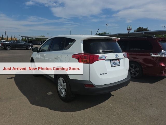 2015 Toyota RAV4 LE