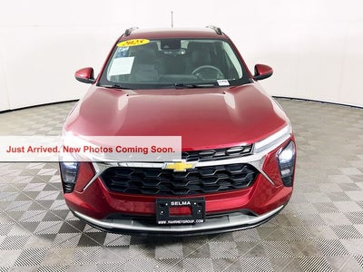2025 Chevrolet Trax LT