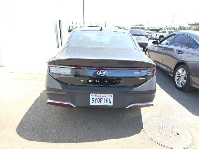 2026 Hyundai Sonata Hybrid Blue