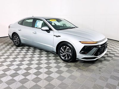 2026 Hyundai Sonata Hybrid Blue