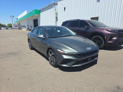 2025 Hyundai Elantra Hybrid Limited