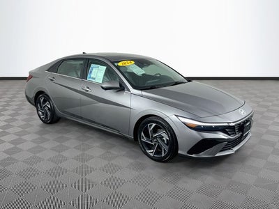 2024 Hyundai Elantra Limited