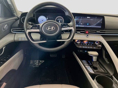2024 Hyundai Elantra Limited