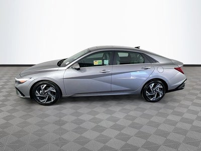2024 Hyundai Elantra Limited