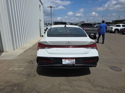2024 Hyundai Elantra Limited