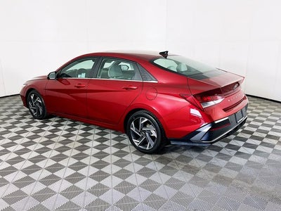 2024 Hyundai Elantra Limited