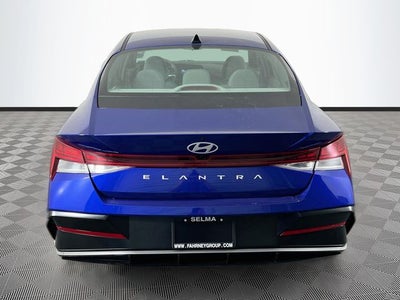 2025 Hyundai Elantra SEL Convenience