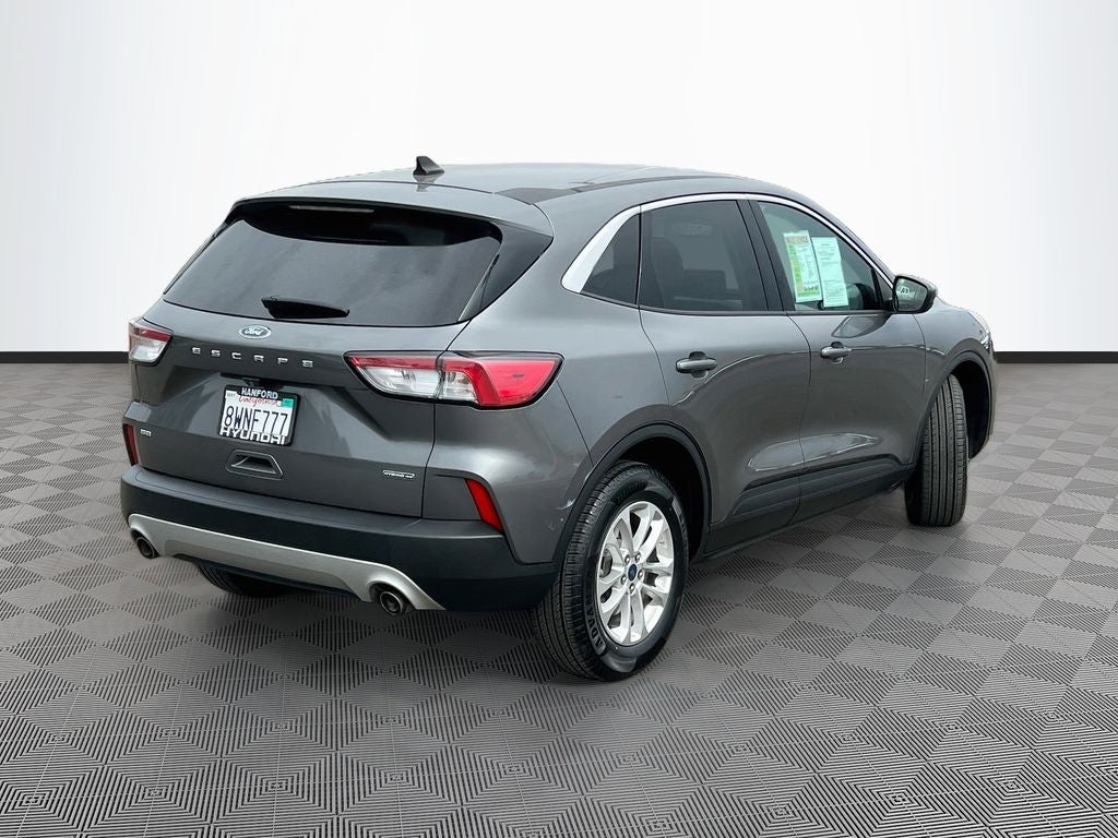 2021 Ford Escape Hybrid SE