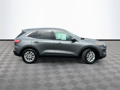 2021 Ford Escape Hybrid SE