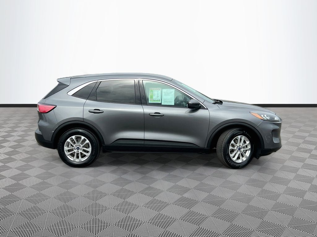 2021 Ford Escape Hybrid SE