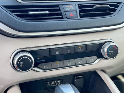 2022 Nissan Altima 2.5 SV