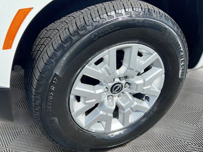 2022 Nissan Frontier SV