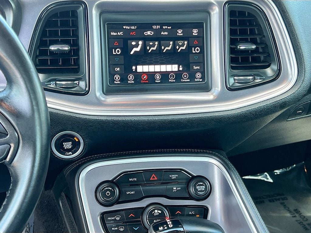 2019 Dodge Challenger SXT