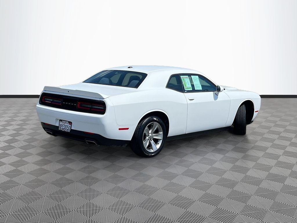 2019 Dodge Challenger SXT