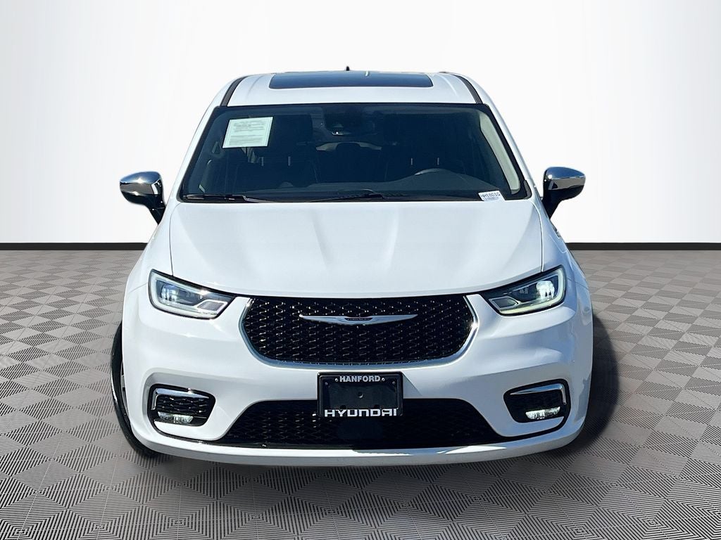 2023 Chrysler Pacifica Hybrid Limited