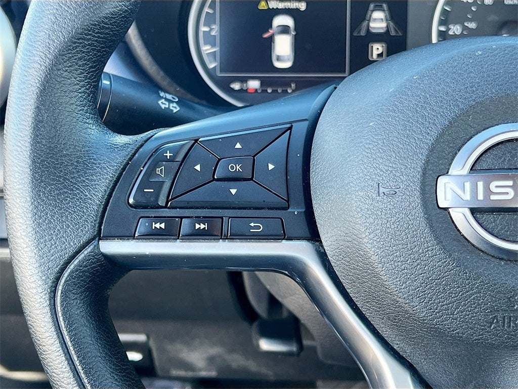 2023 Nissan Versa 1.6 SV