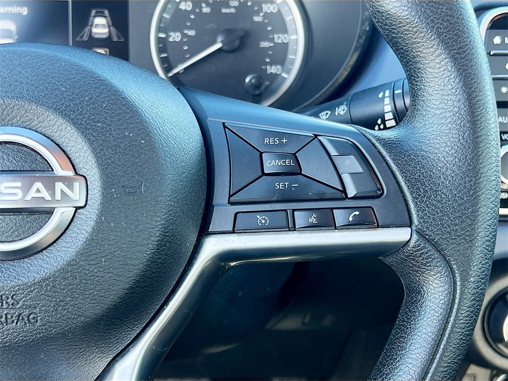 2023 Nissan Versa 1.6 SV