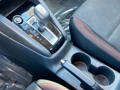 2024 Nissan Versa 1.6 SR