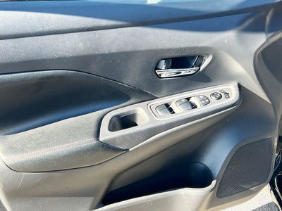 2024 Nissan Versa 1.6 SR