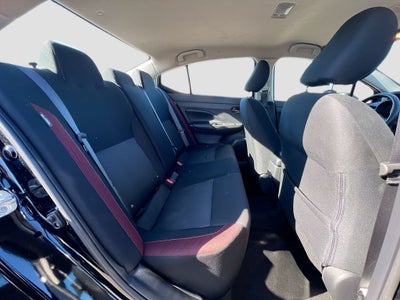 2024 Nissan Versa 1.6 SR