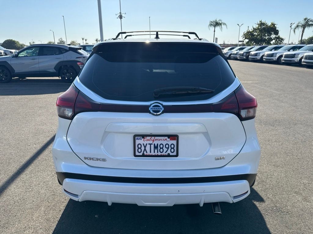 2021 Nissan Kicks SR