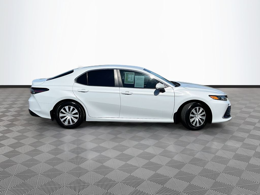 2023 Toyota Camry Hybrid LE