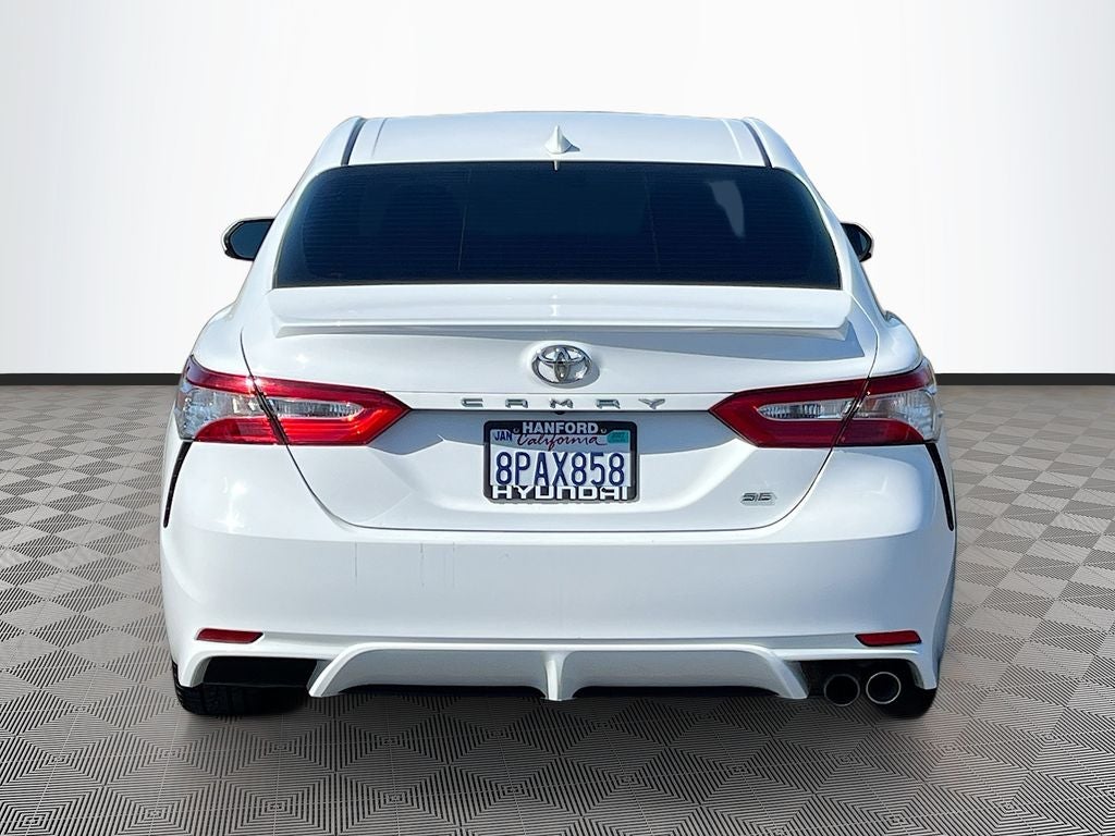 2020 Toyota Camry SE