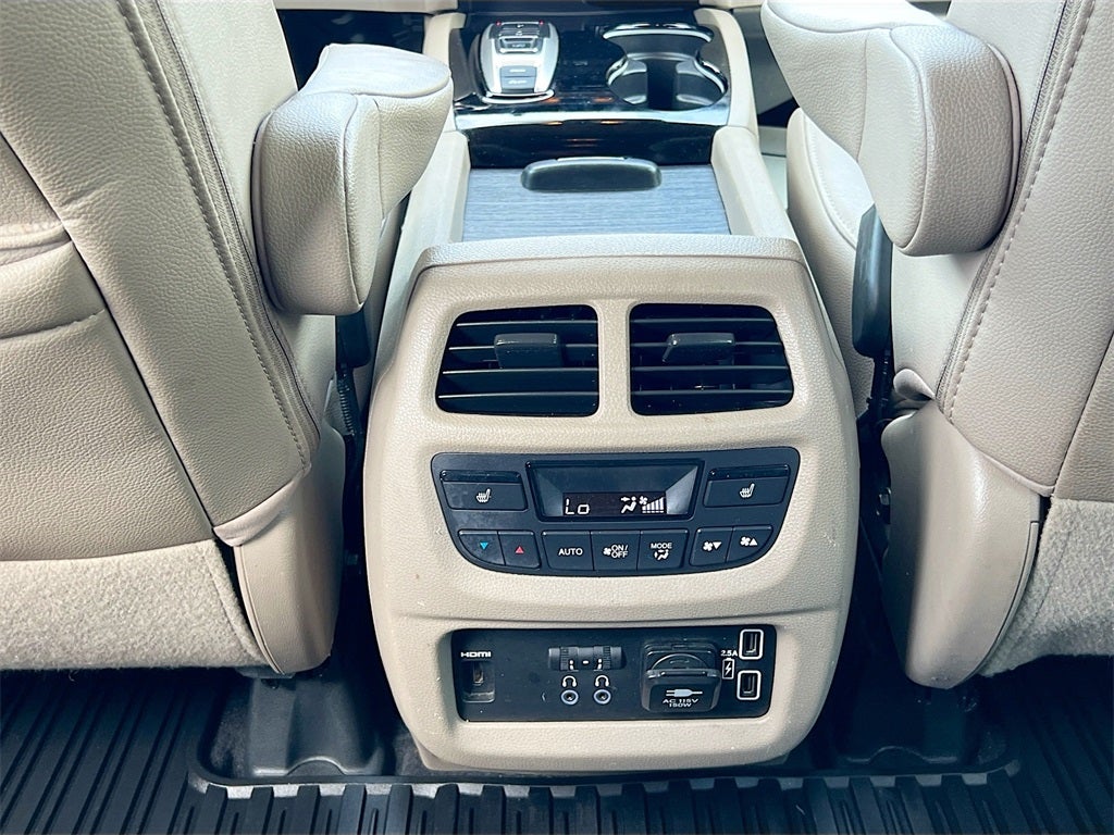 2019 Honda Pilot Touring 8 Passenger