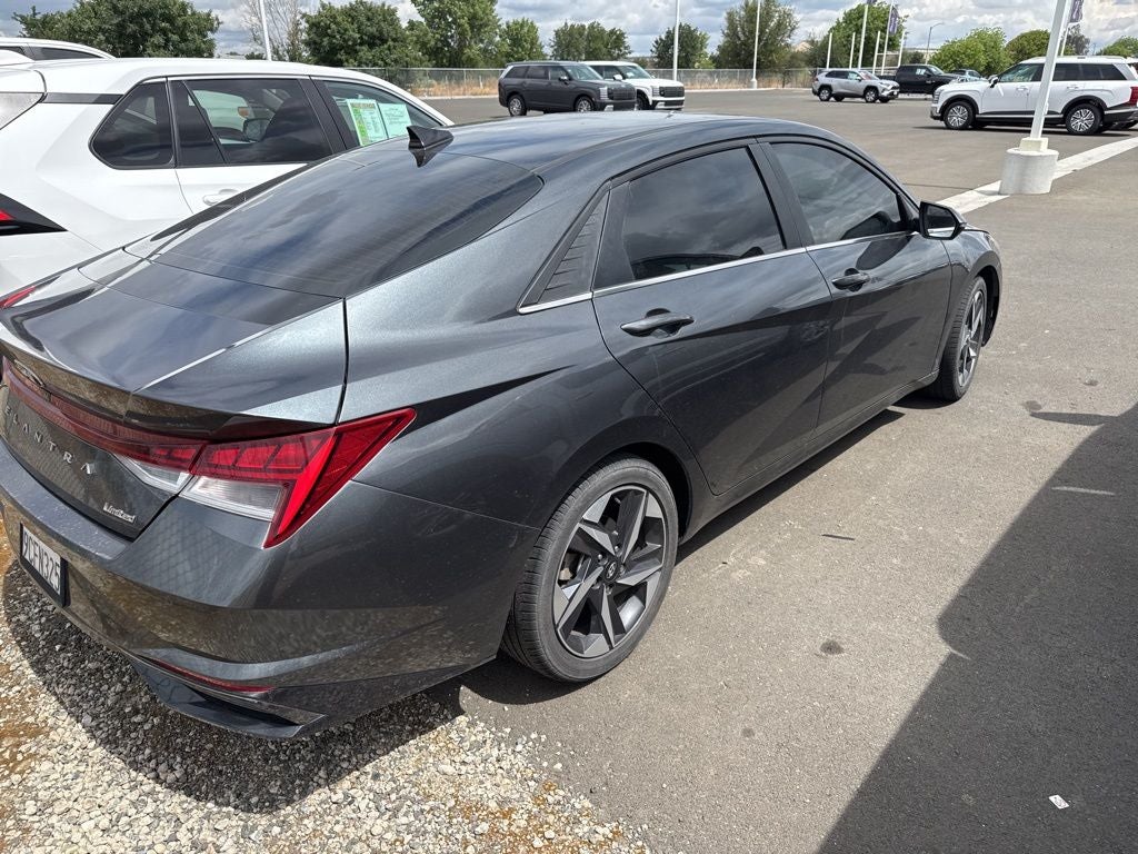 2022 Hyundai Elantra Limited