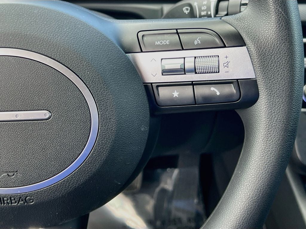 2025 Hyundai Santa Cruz SE