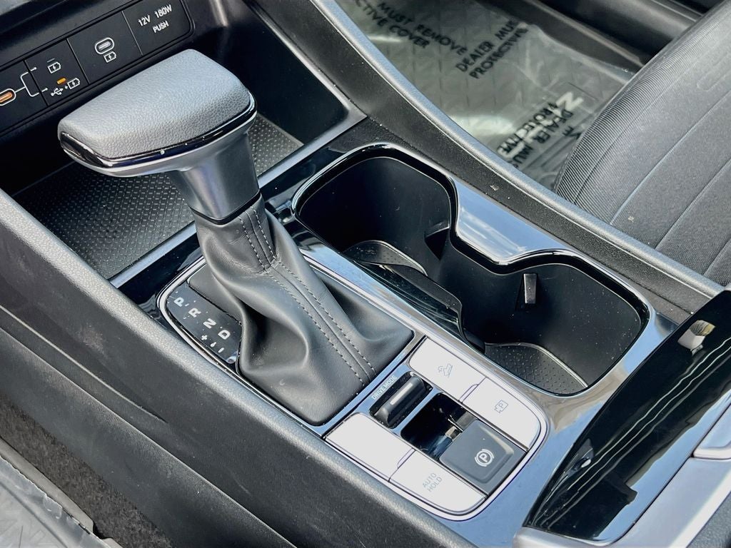 2025 Hyundai Santa Cruz SE