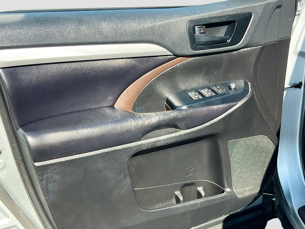 2019 Toyota Highlander LE Plus