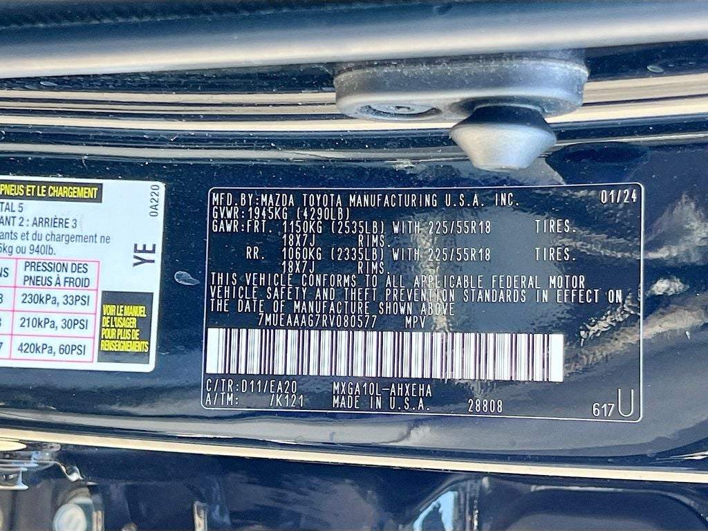 2024 Toyota Corolla Cross XLE