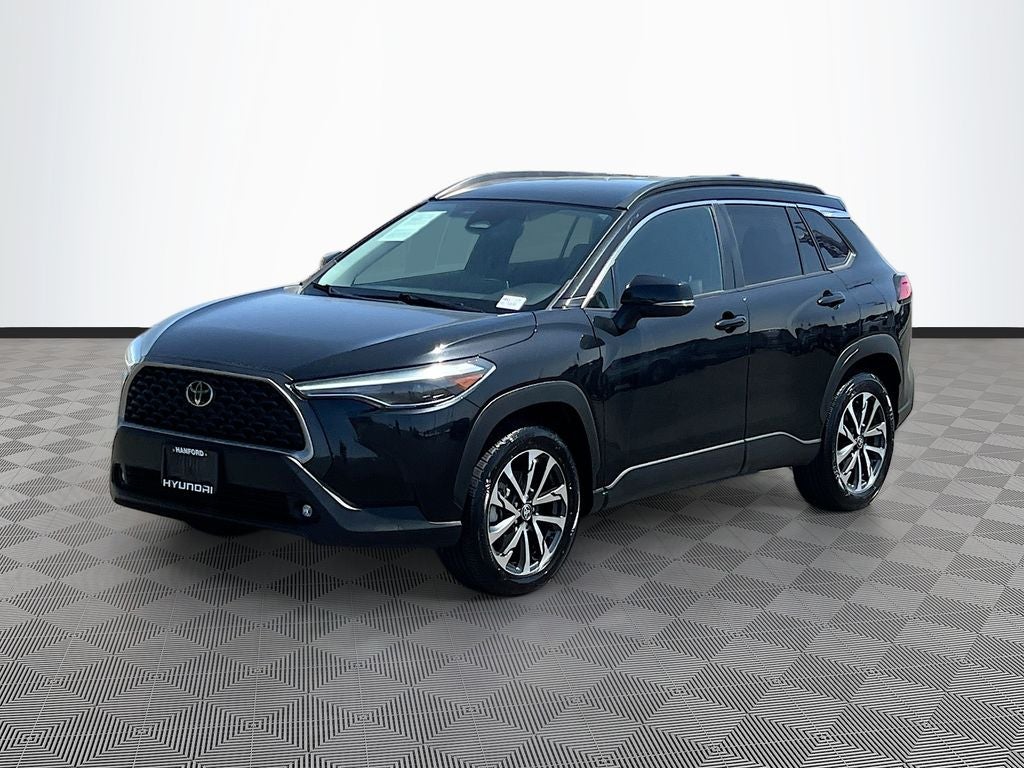 2024 Toyota Corolla Cross XLE
