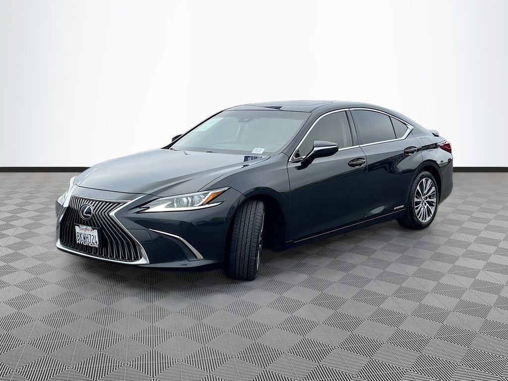 2019 Lexus ES 300h