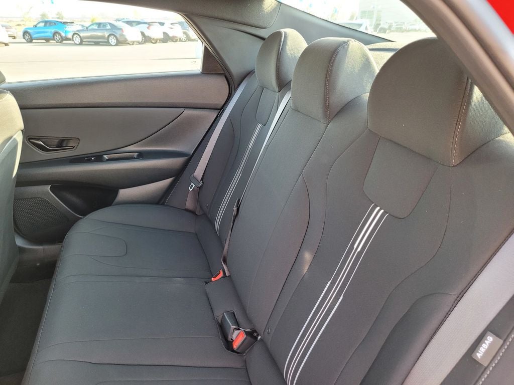 2025 Hyundai Elantra Hybrid SEL Sport