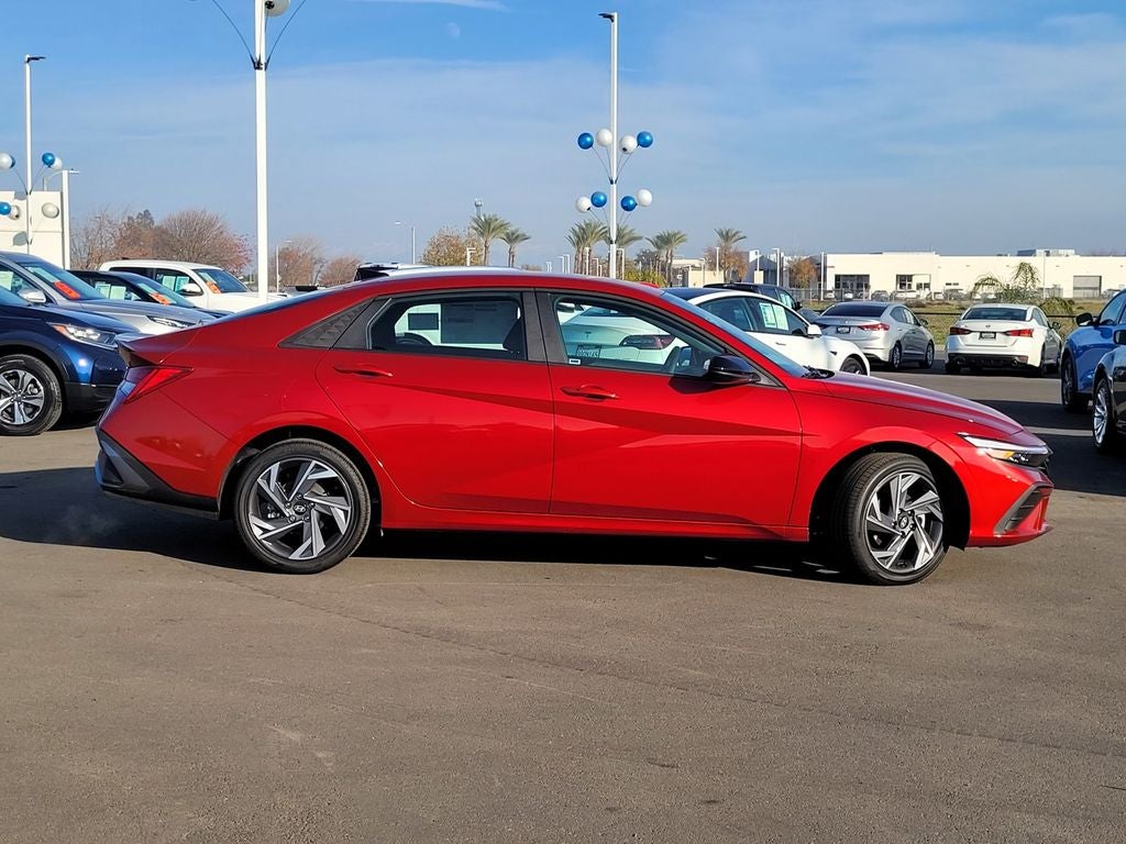 2025 Hyundai Elantra Hybrid SEL Sport