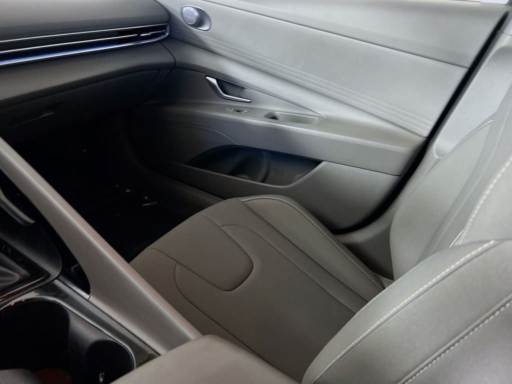 2024 Hyundai Elantra Hybrid Blue