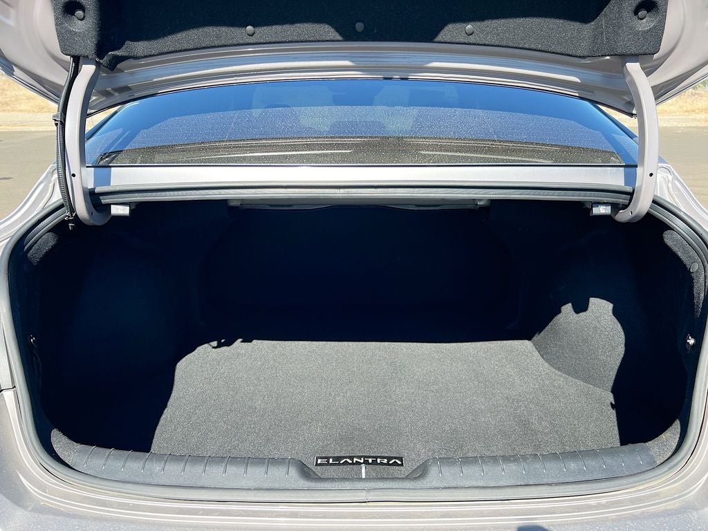 2024 Hyundai Elantra Hybrid Blue