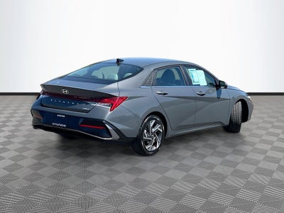 2024 Hyundai Elantra Limited