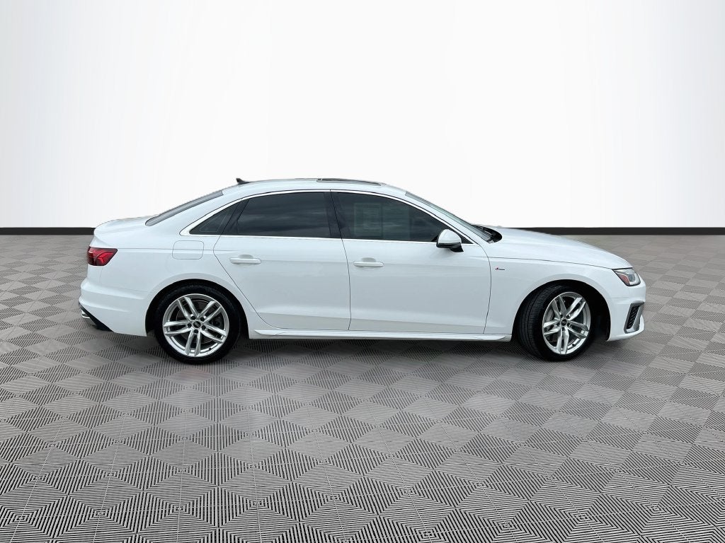 2022 Audi A4 45 S line Premium Plus quattro