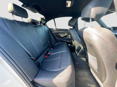 2018 BMW 3 Series 330i